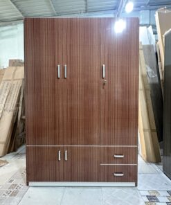 TỦ ÁO 3 CÁNH NHỰA ĐÀI LOAN TGR74C10