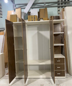 Alternative view of TỦ ÁO 3 CÁNH CÓ KỆ TRANG TRÍ NHỰA CHIN HUEI TNL342