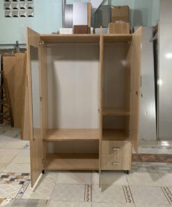 Alternative view of TỦ ÁO 3 CÁNH NHỰA ĐÀI LOAN TGR255