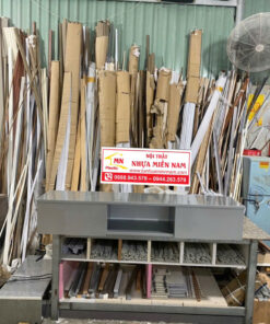 KỆ TIVI TREO TƯỜNG NHỰA CỨNG ECOPLAST CAO CẤP TVEC54