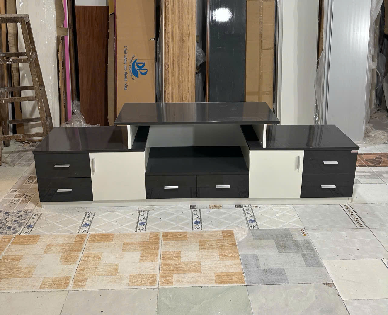 KỆ TIVI NHỰA CỨNG ECOPLAST CAO CẤP TVEC42