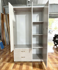 Alternative view of TỦ ÁO 3 CÁNH NHỰA CHIN HUEI TNL420