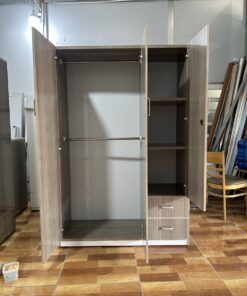 Alternative view of TỦ ÁO 3 CÁNH NHỰA ĐÀI LOAN TGR328