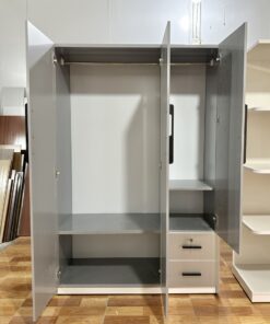 Alternative view of TỦ ÁO 3 CÁNH NHỰA ĐÀI LOAN TGR326