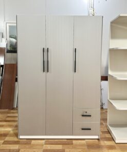 TỦ ÁO 3 CÁNH NHỰA ĐÀI LOAN TGR326