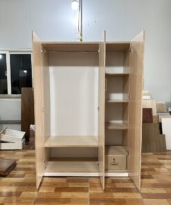 Alternative view of TỦ ÁO 3 CÁNH NHỰA ĐÀI LOAN TGR327