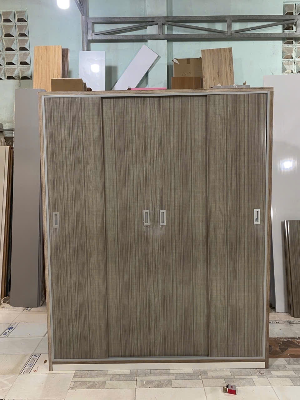 TỦ ÁO CÁNH LÙA NHỰA ĐÀI LOAN CLR217