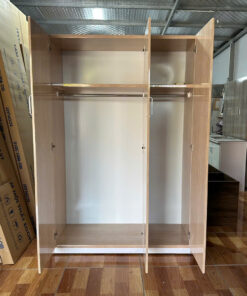 Alternative view of TỦ ÁO 3 CÁNH NHỰA ĐÀI LOAN TGR331