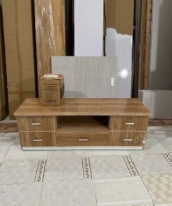 KỆ TIVI NHỰA ĐÀI LOAN KTVR114