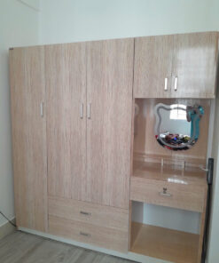 TỦ ÁO 3 CÁNH LIỀN BÀN TRANG ĐIỂM TGR341