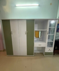 TỦ ÁO LIỀN BÀN TRANG ĐIỂM NHỰA CHIN HUEI TNL425