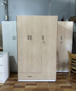 TỦ ÁO 3 CÁNH NHỰA ĐÀI LOAN TGR345