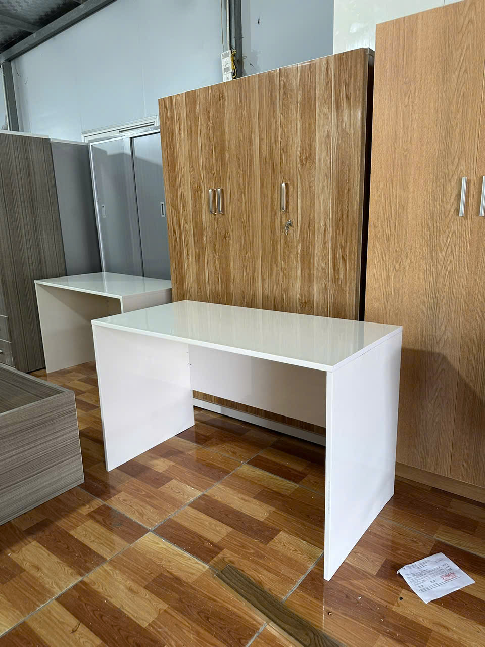 BÀN LÀM VIỆC NHỰA CỨNG ECOPLAST CAO CẤP BNEC49