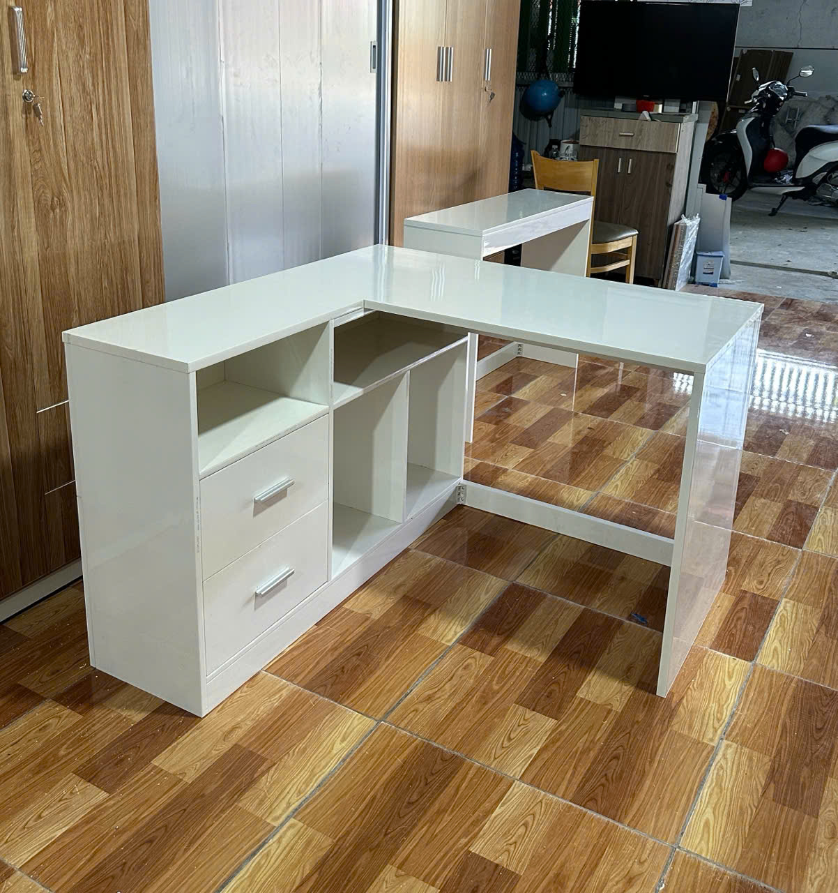 BÀN LÀM VIỆC NHỰA CỨNG ECOPLAST CAO CẤP BNEC47